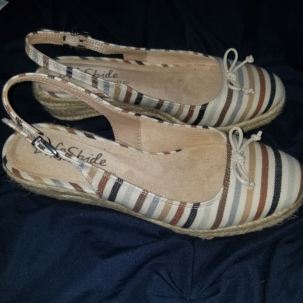 Life Stride Velocity 2.0 sandals